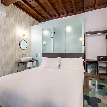 59 ステップス トレビ 4* ローマ